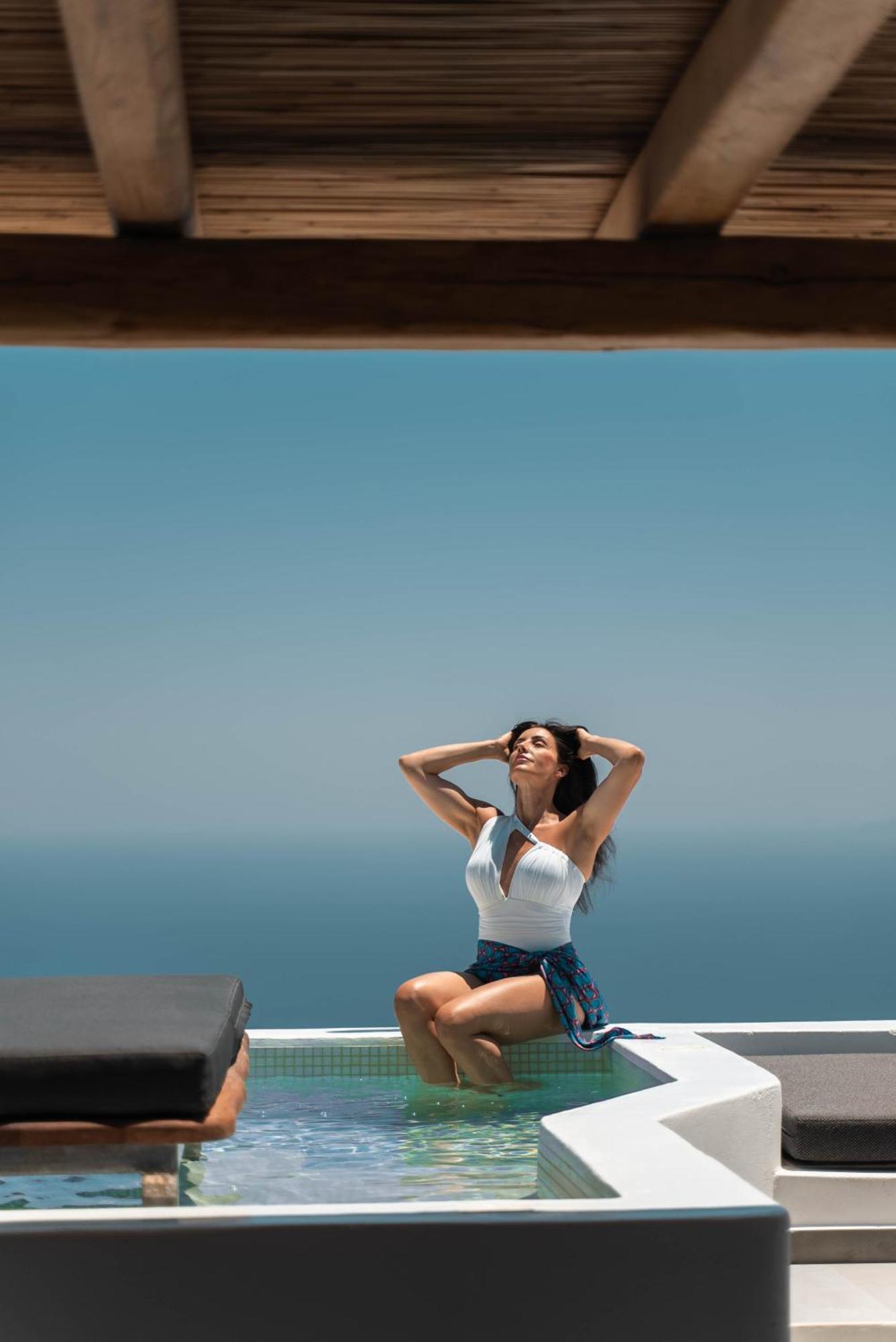 Nero Suites By Nomee Hospitality Group Imerovigli  Exterior foto