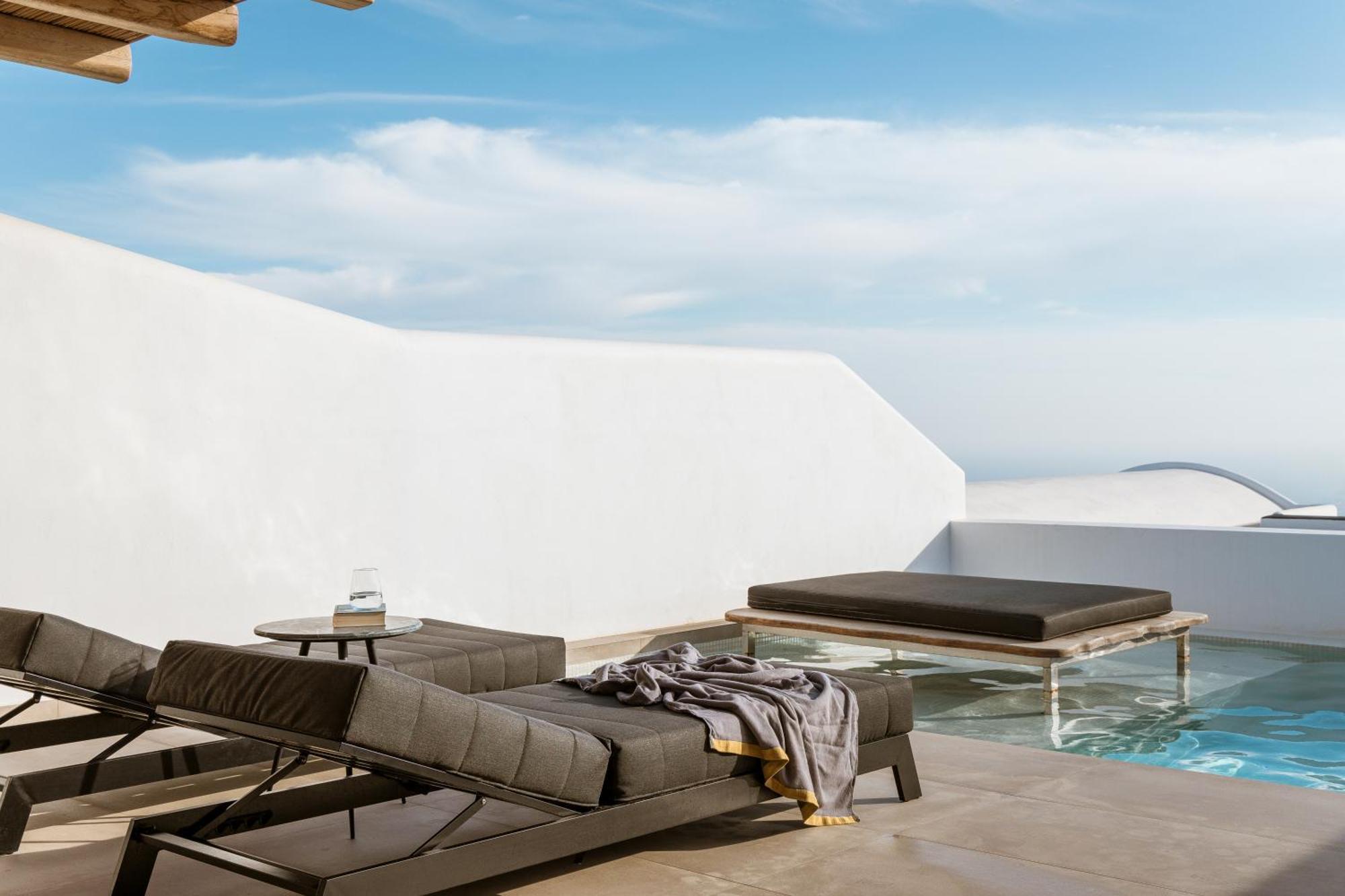 Nero Suites By Nomee Hospitality Group Imerovigli  Exterior foto
