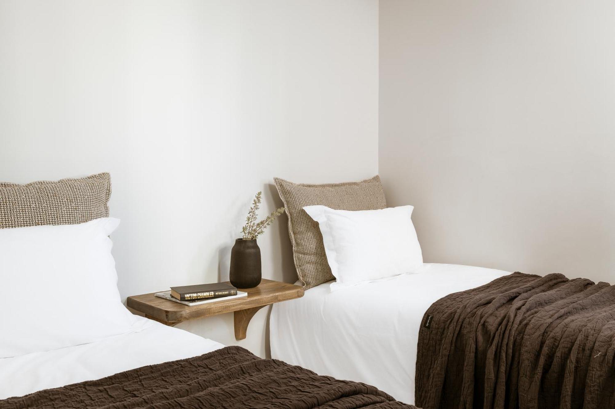 Nero Suites By Nomee Hospitality Group Imerovigli  Exterior foto